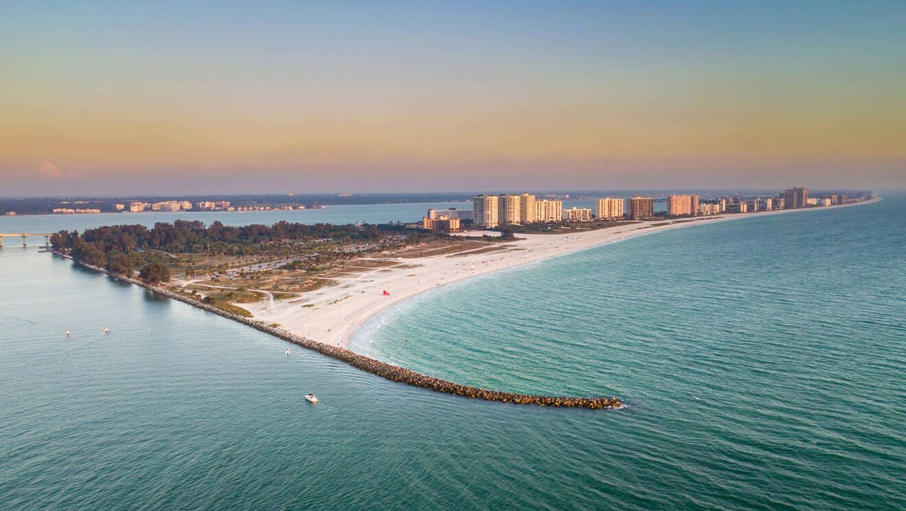 4 Best hotels with Panoramic Sea views Sand Key & Belleair Beach
